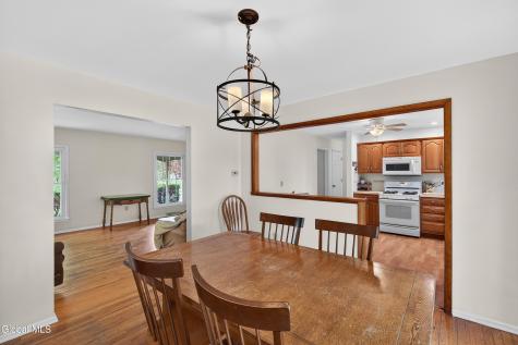 12 Carolanne Drive Delmar NY 12054