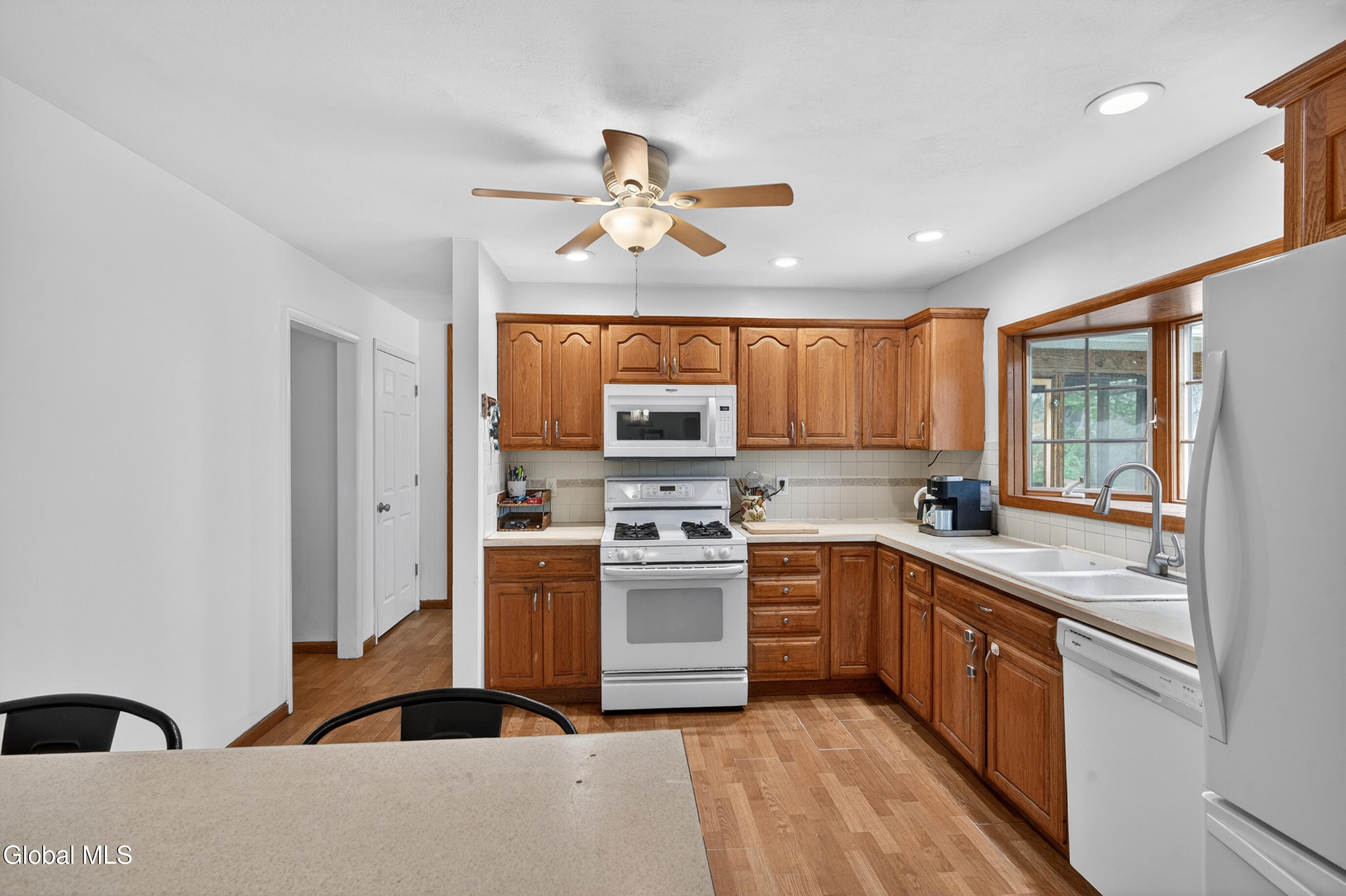 12 Carolanne Drive Delmar NY 12054