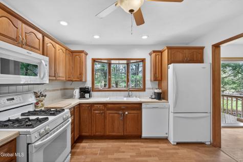 12 Carolanne Drive Delmar NY 12054