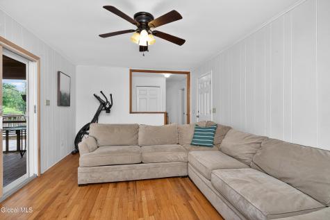 12 Carolanne Drive Delmar NY 12054