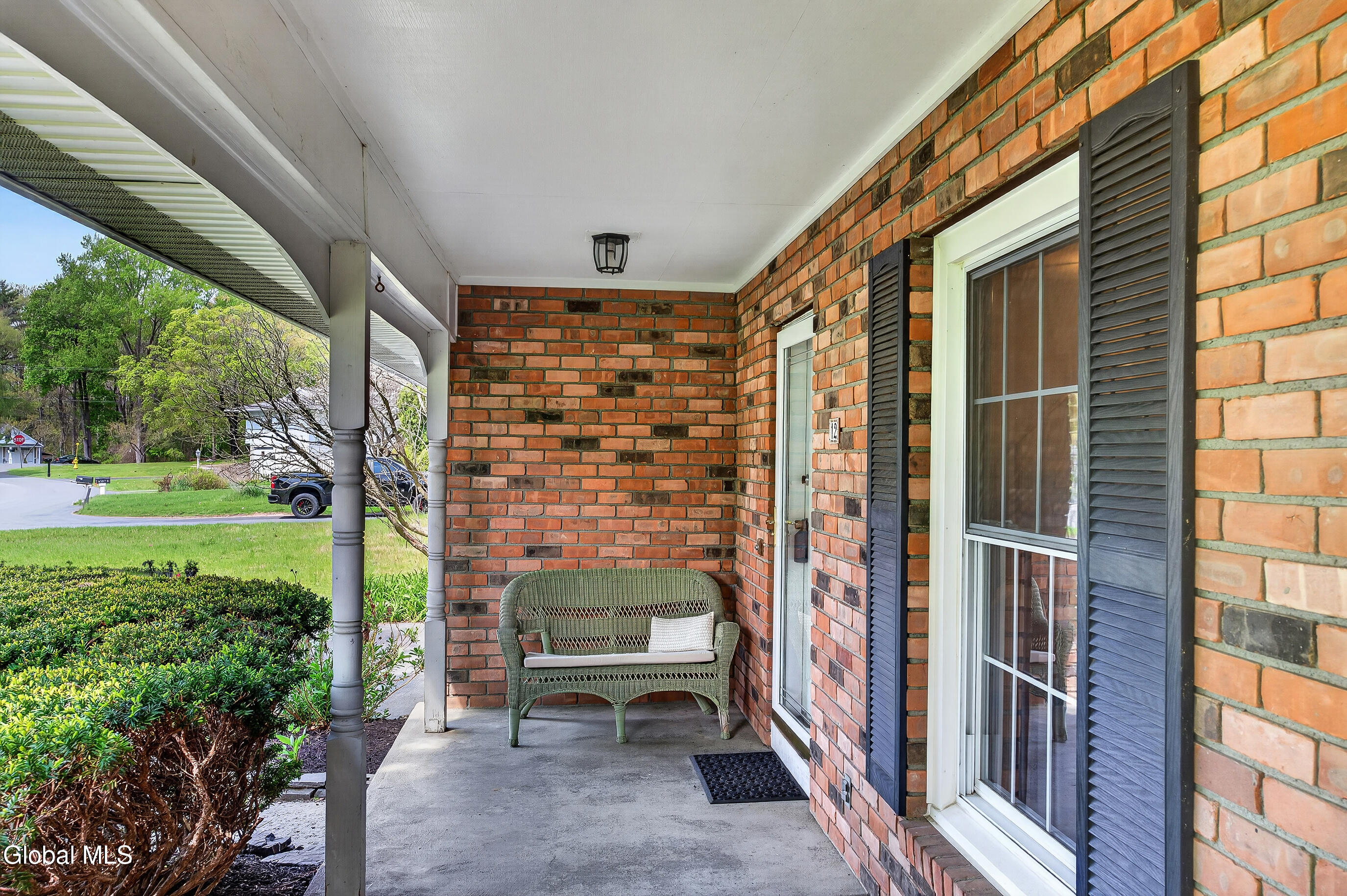 12 Carolanne Drive Delmar NY 12054
