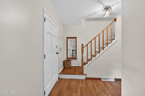 12 Carolanne Drive Delmar NY 12054