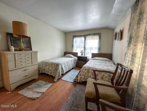 41 Hanneford Road Queensbury NY 12804