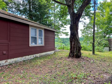 41 Hanneford Road Queensbury NY 12804
