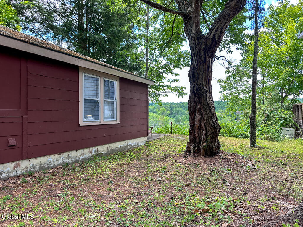 41 Hanneford Road Queensbury NY 12804