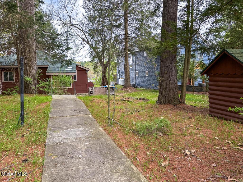 41 Hanneford Road Queensbury NY 12804