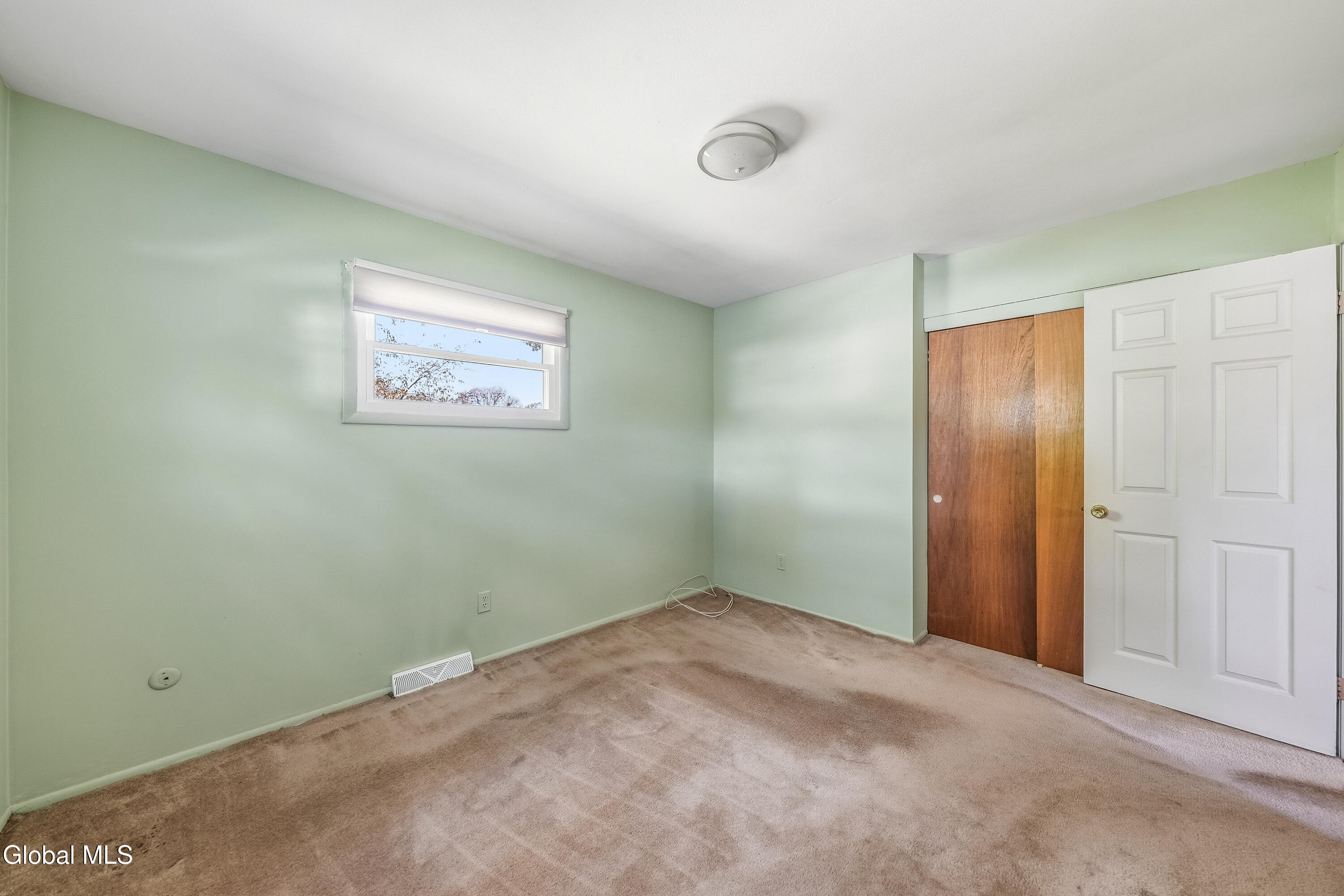 40 Gail Avenue Albany NY 12205