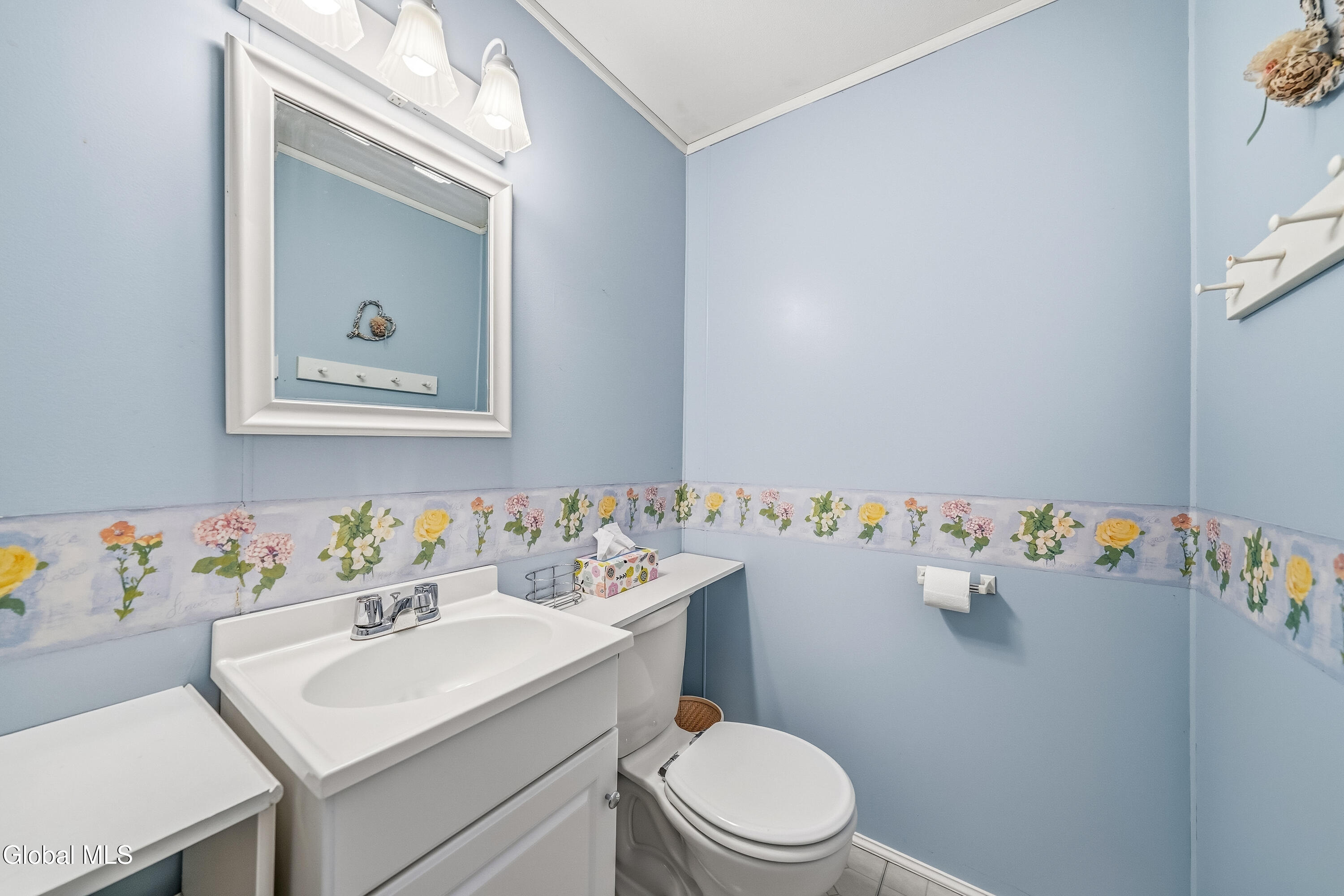 40 Gail Avenue Albany NY 12205