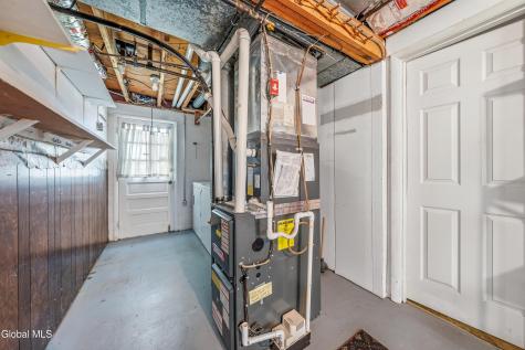 40 Gail Avenue Albany NY 12205