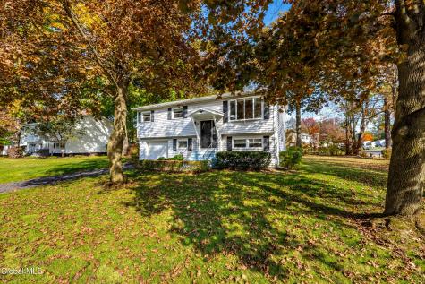 40 Gail Avenue Albany NY 12205