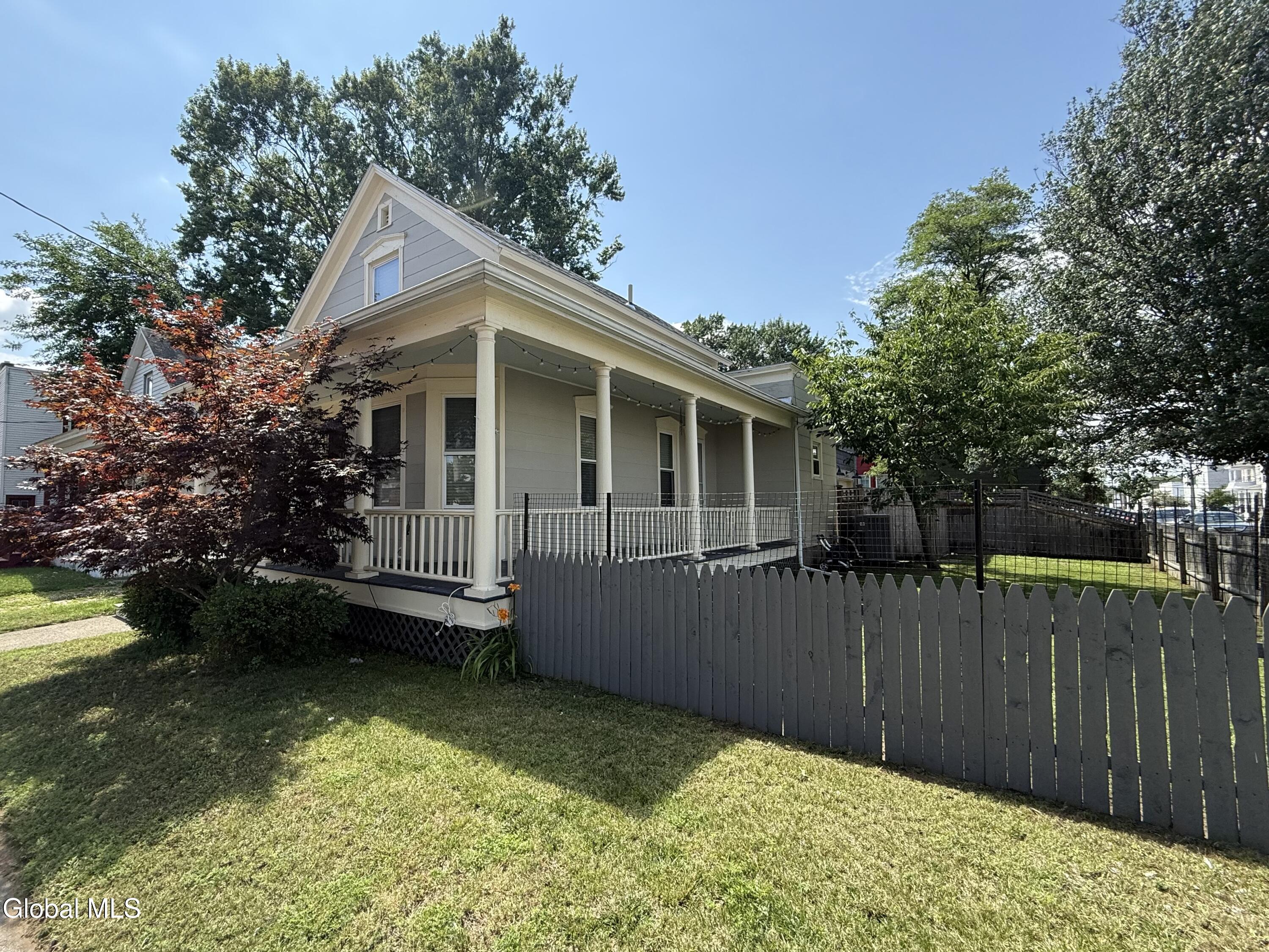 20 W Lawrence Street Albany NY 12206