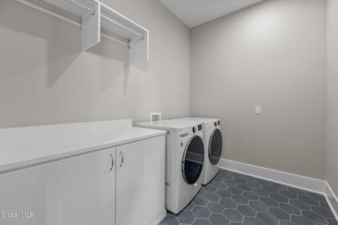 7 Gregory Court Saratoga Springs NY 12866