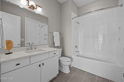 7 Gregory Court Saratoga Springs NY 12866