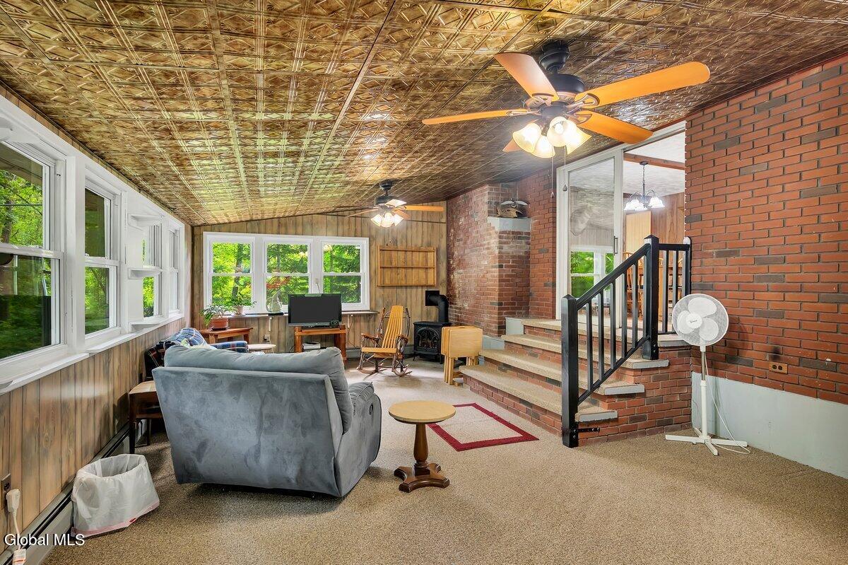 655 Hudson River Road Waterford NY 12188