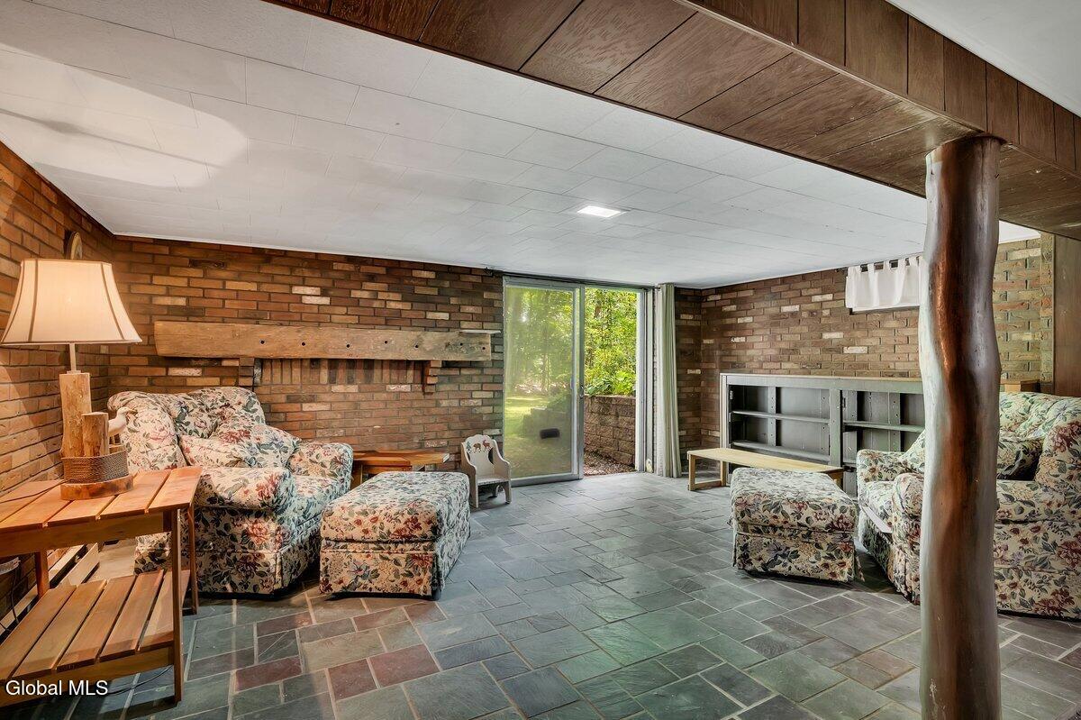 655 Hudson River Road Waterford NY 12188