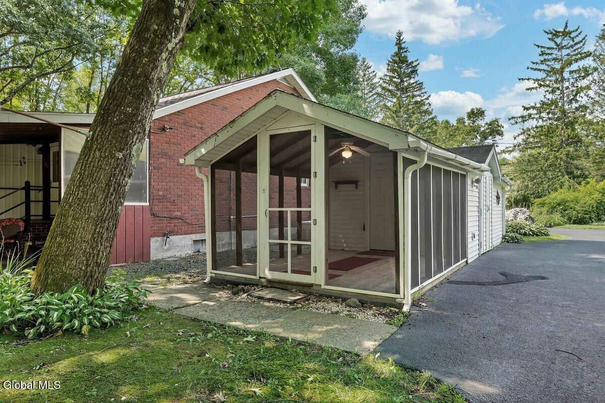 655 Hudson River Road Waterford NY 12188