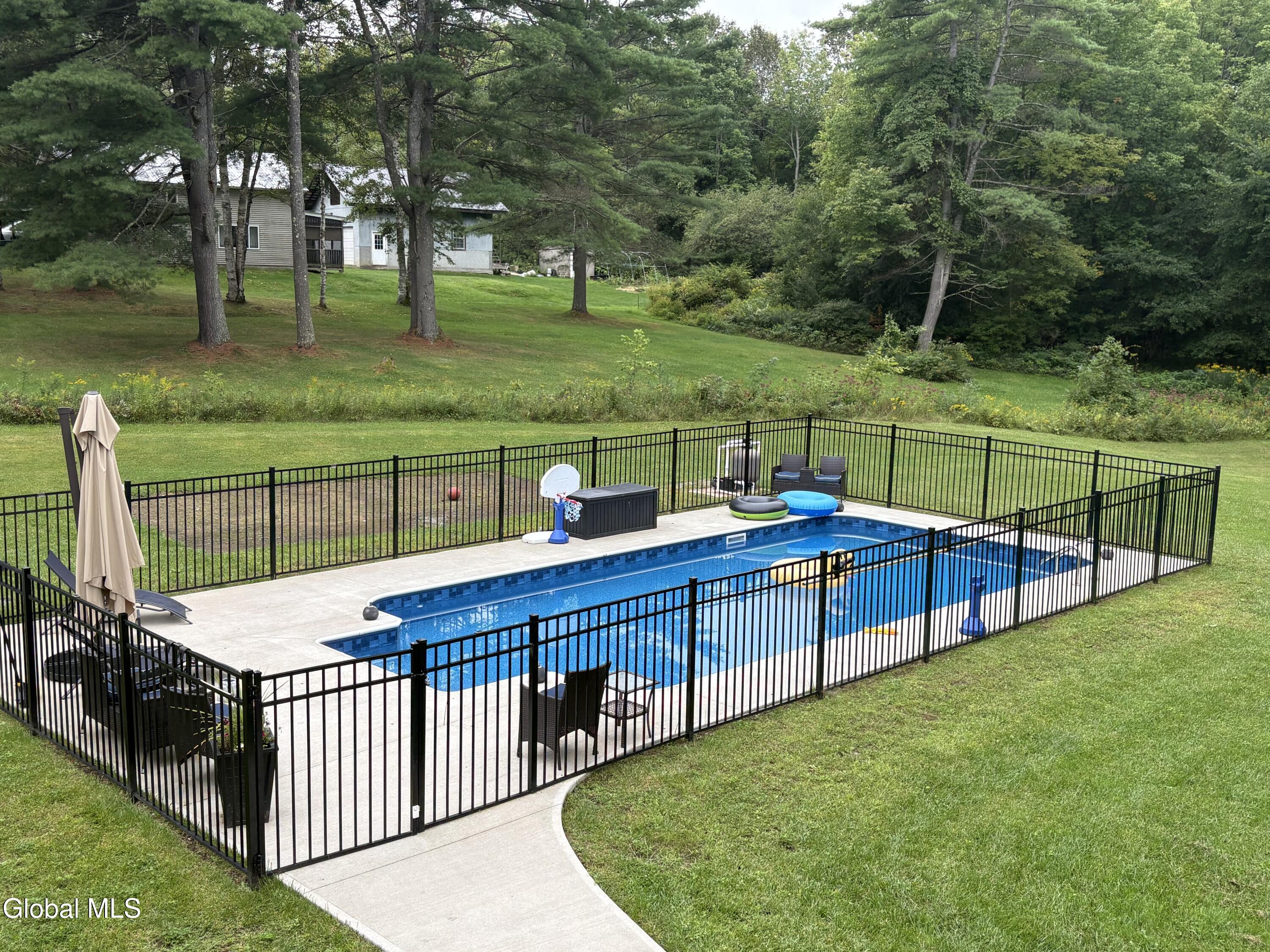25 Forest Way Moriah NY 12960
