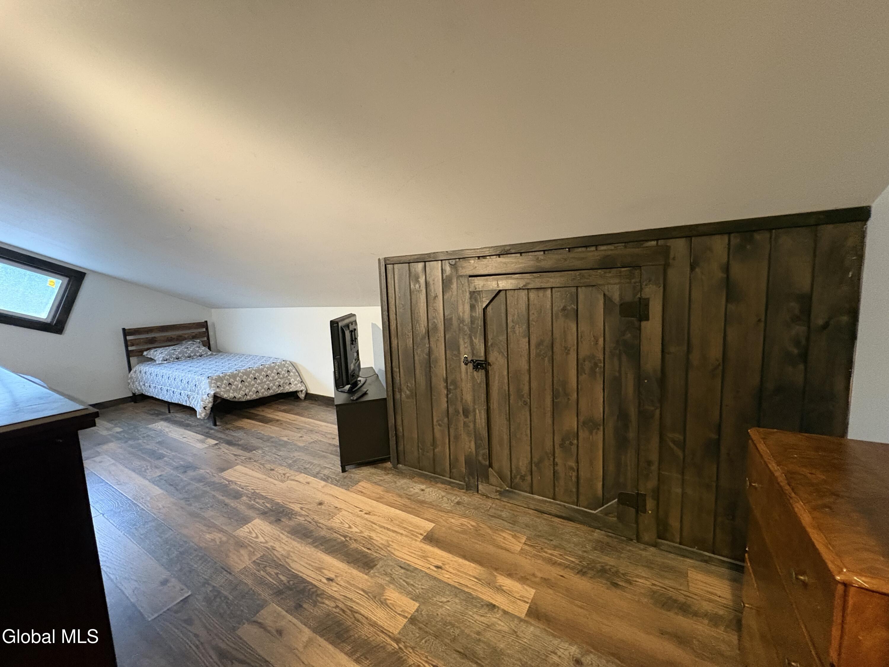 25 Forest Way Moriah NY 12960