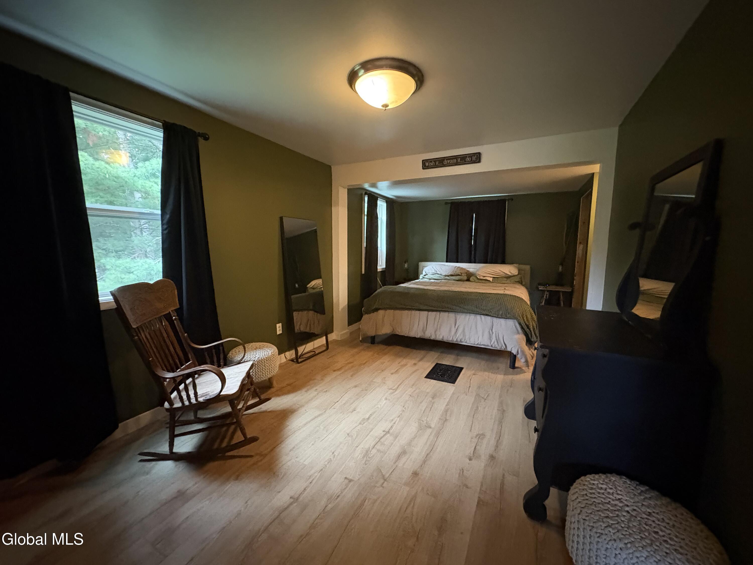 25 Forest Way Moriah NY 12960