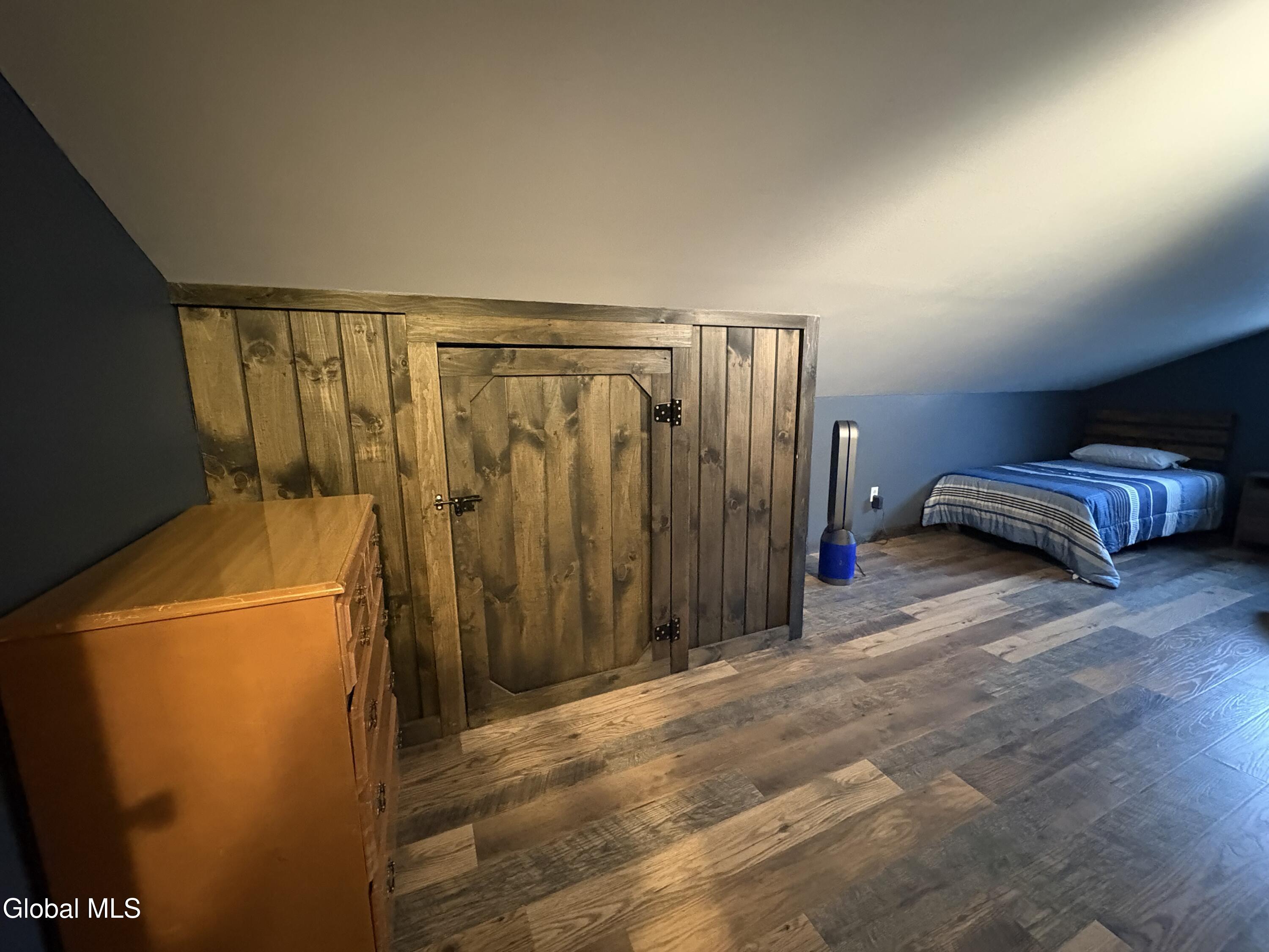 25 Forest Way Moriah NY 12960