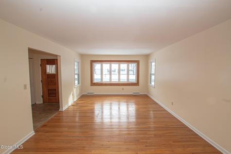 4 Rustyville Road Loudonville NY 12211