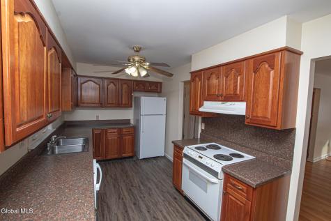 4 Rustyville Road Loudonville NY 12211