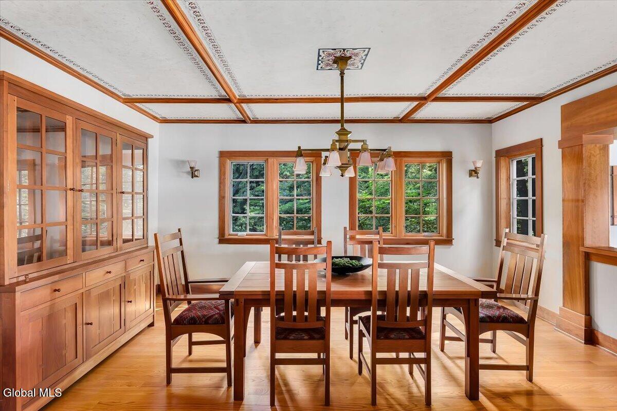 674 Crescent Avenue Saratoga NY 12866