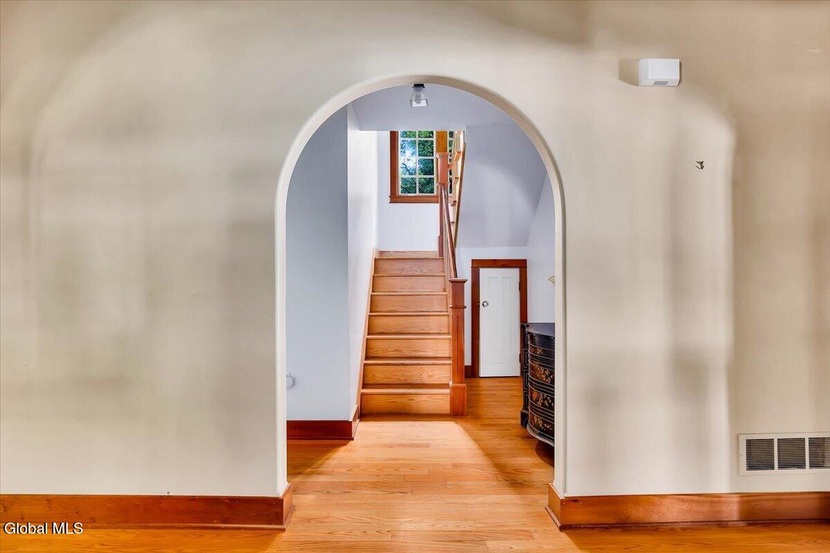 674 Crescent Avenue Saratoga NY 12866