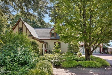 674 Crescent Avenue Saratoga NY 12866