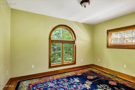 674 Crescent Avenue Saratoga NY 12866