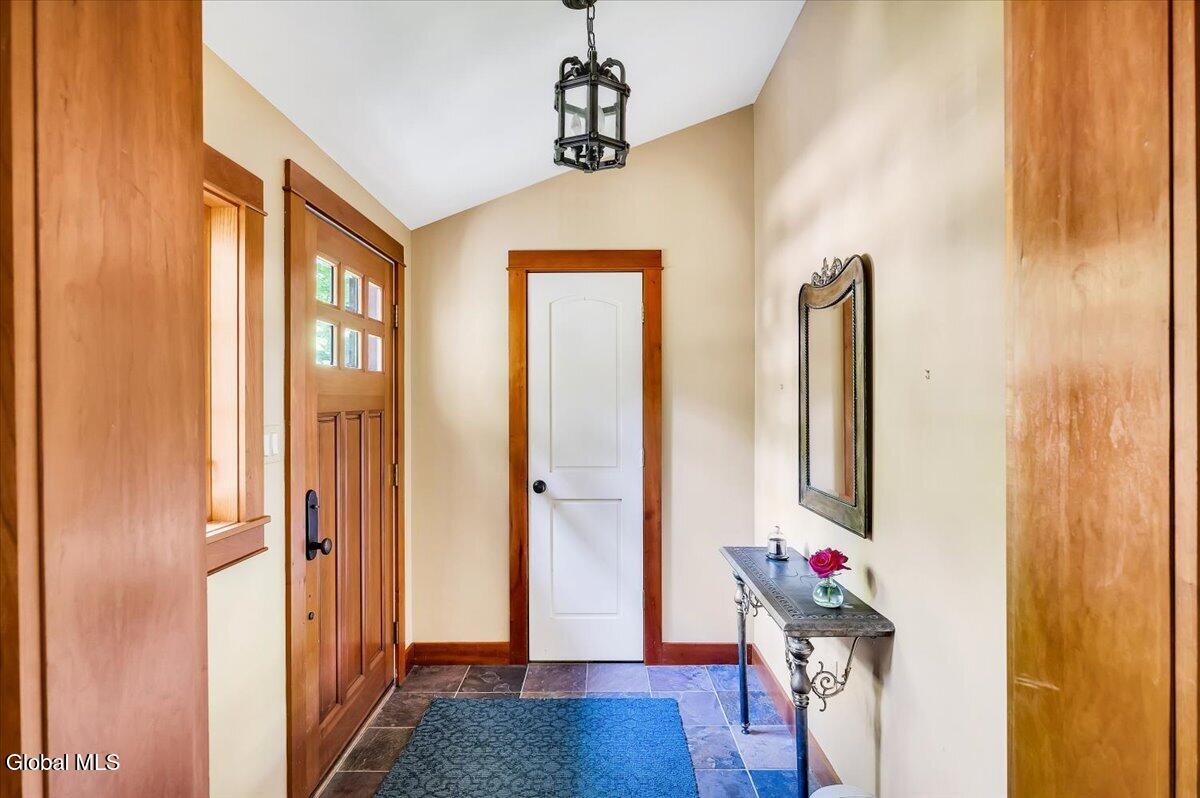 674 Crescent Avenue Saratoga NY 12866