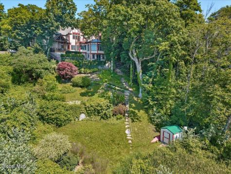 674 Crescent Avenue Saratoga NY 12866