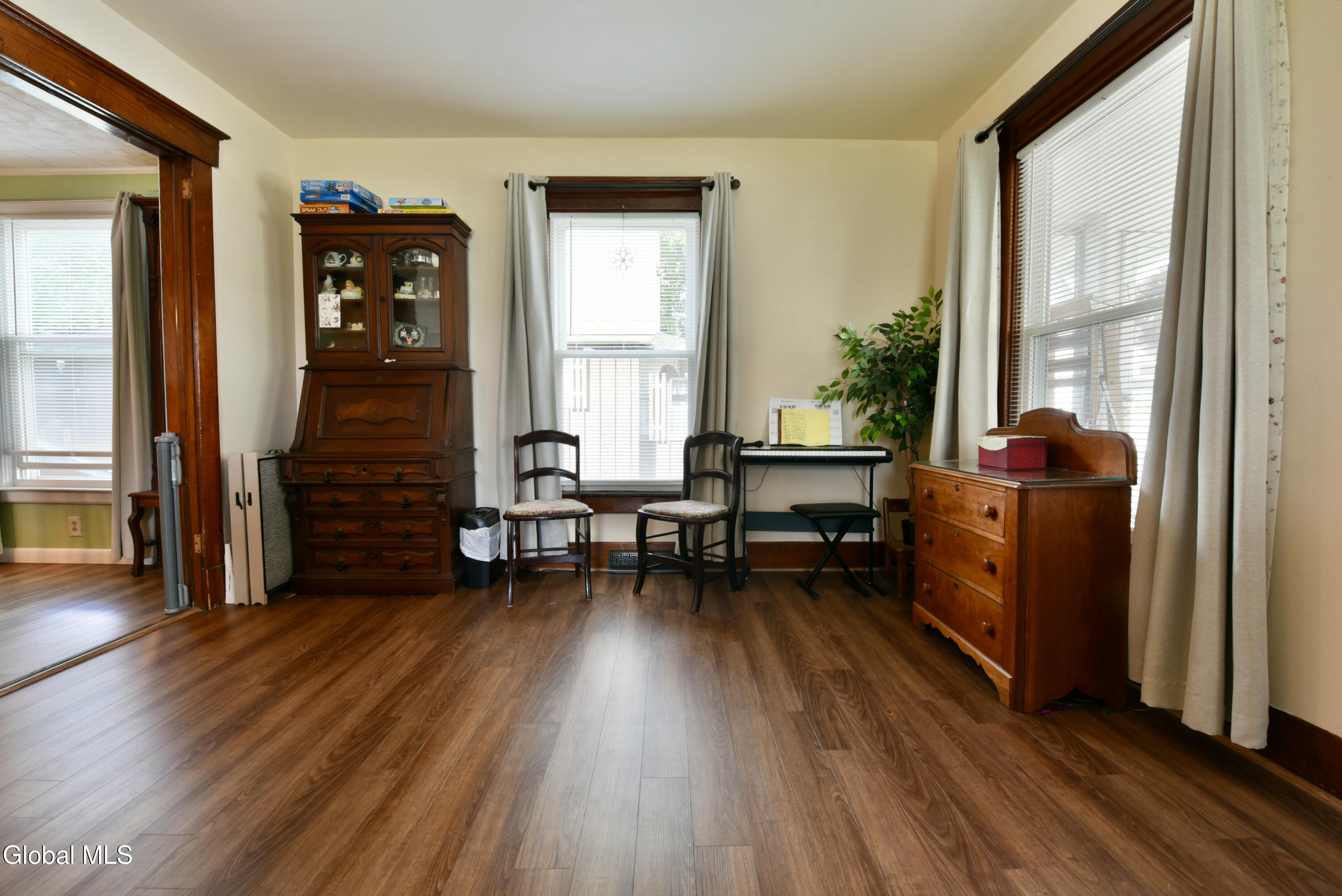 12 Newman Street Gloversville NY 12078