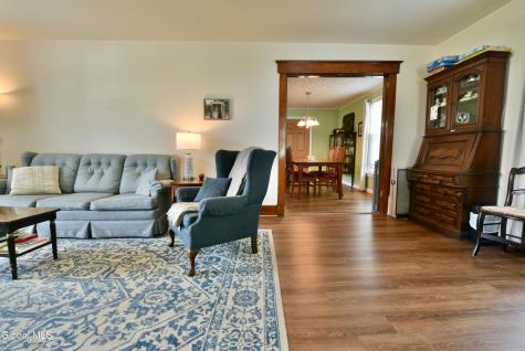 12 Newman Street Gloversville NY 12078