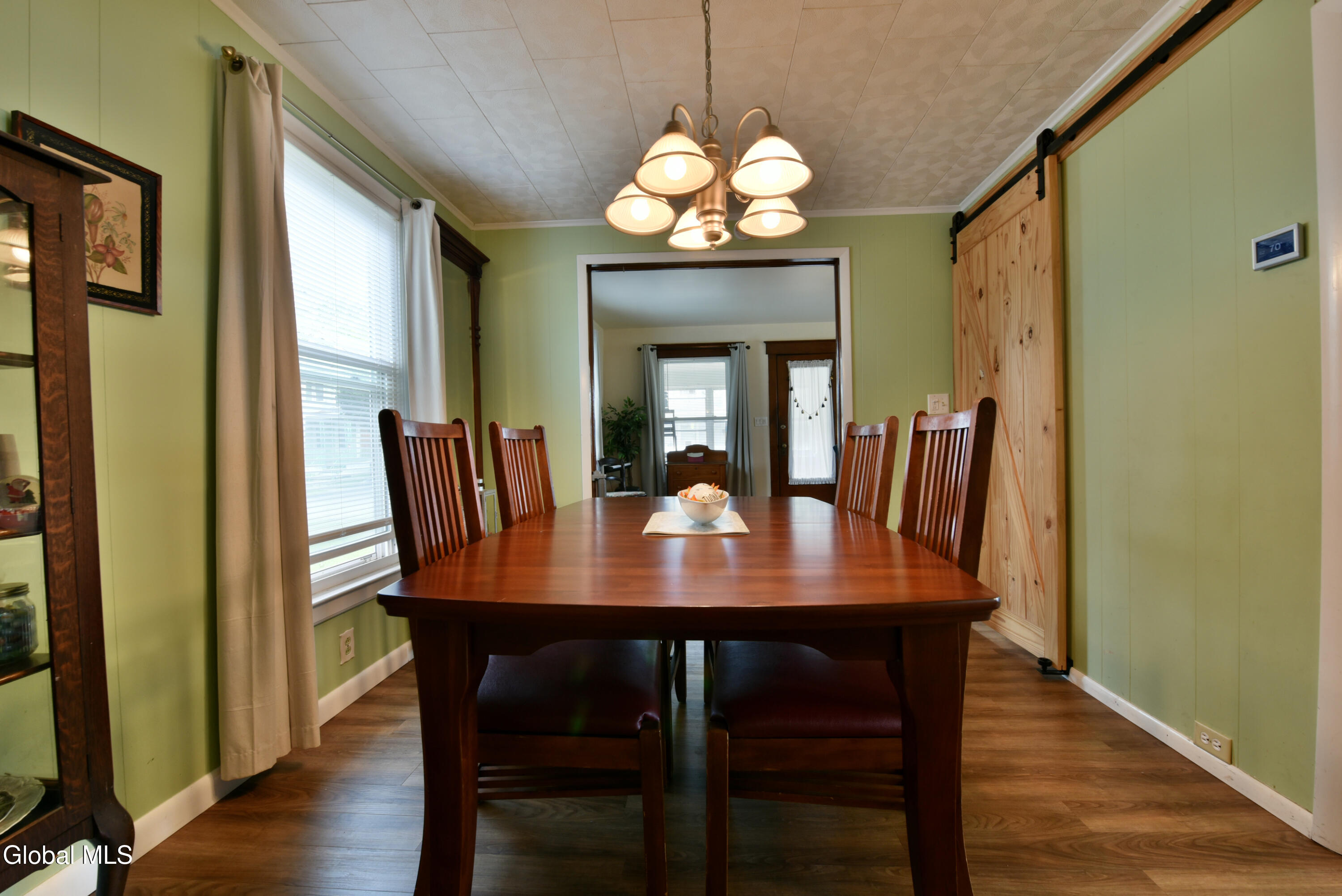 12 Newman Street Gloversville NY 12078
