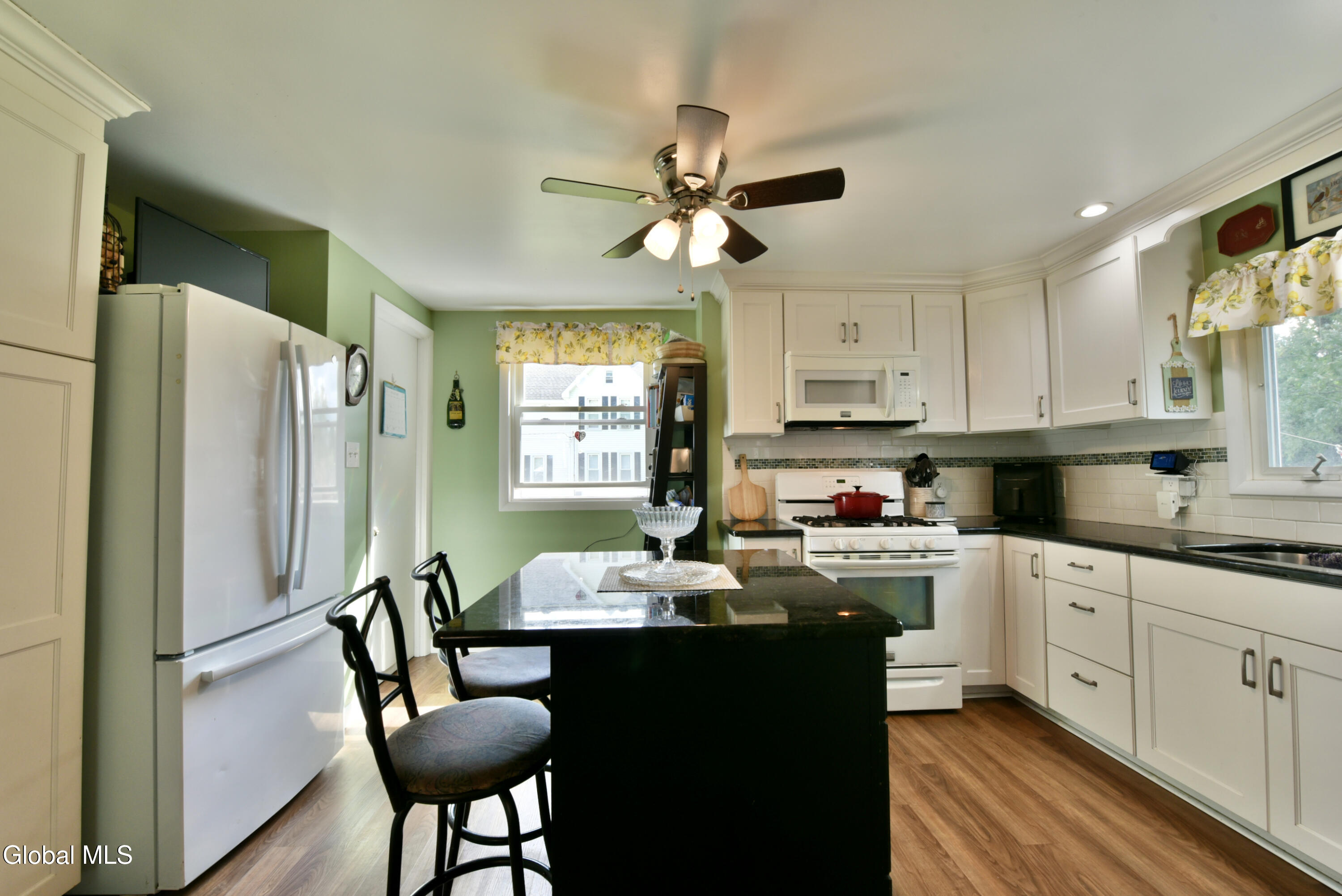 12 Newman Street Gloversville NY 12078