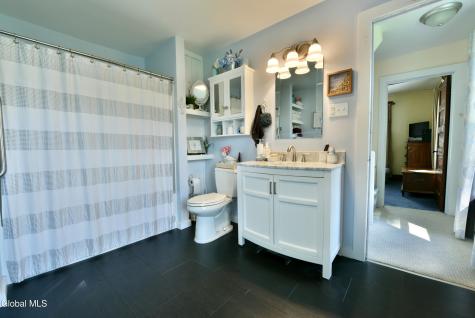 12 Newman Street Gloversville NY 12078