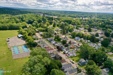 12 Newman Street Gloversville NY 12078