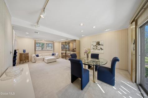 874 Maxwell Drive Niskayuna NY 12309