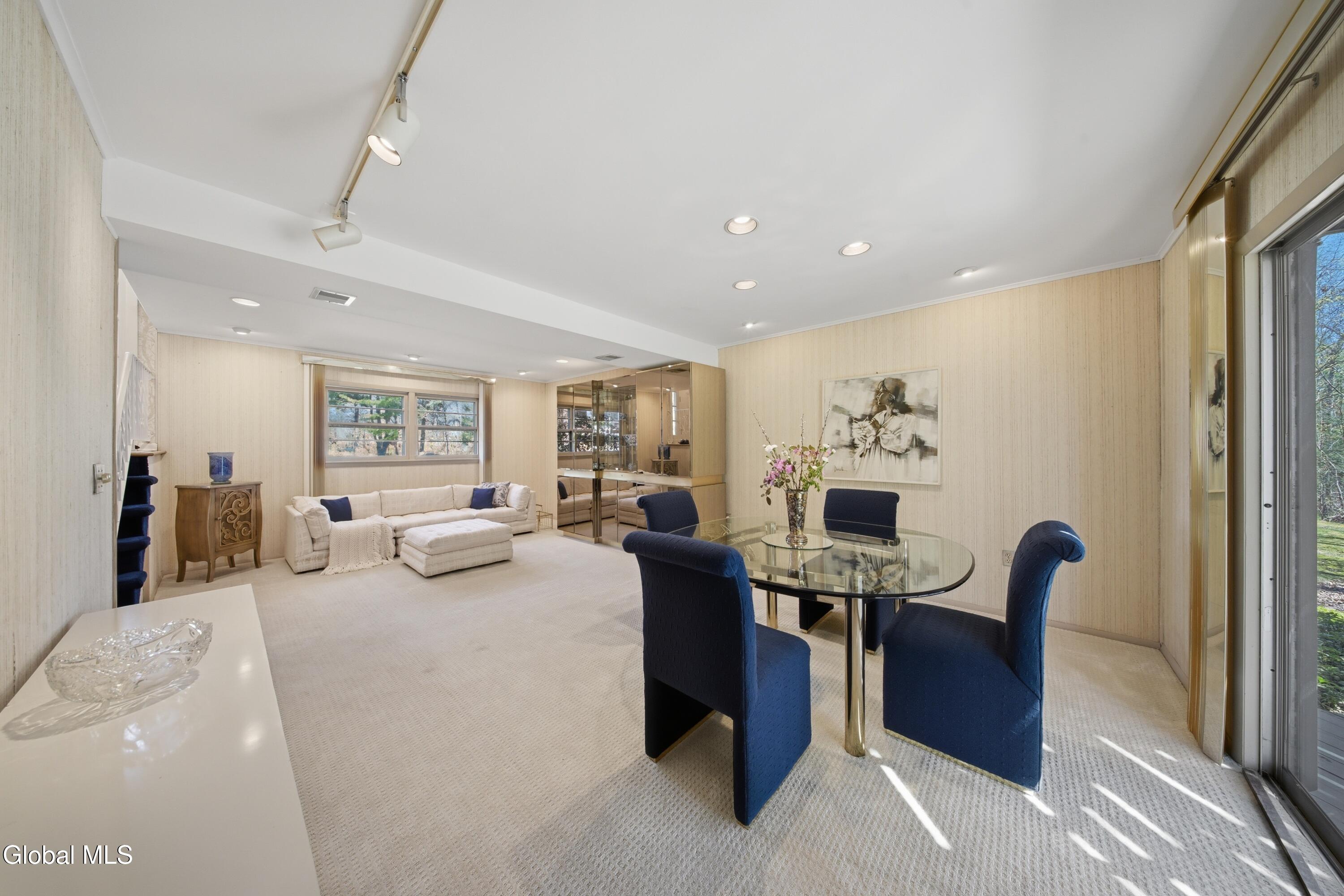 874 Maxwell Drive Niskayuna NY 12309