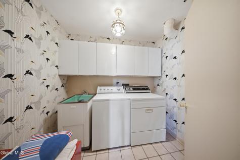 874 Maxwell Drive Niskayuna NY 12309