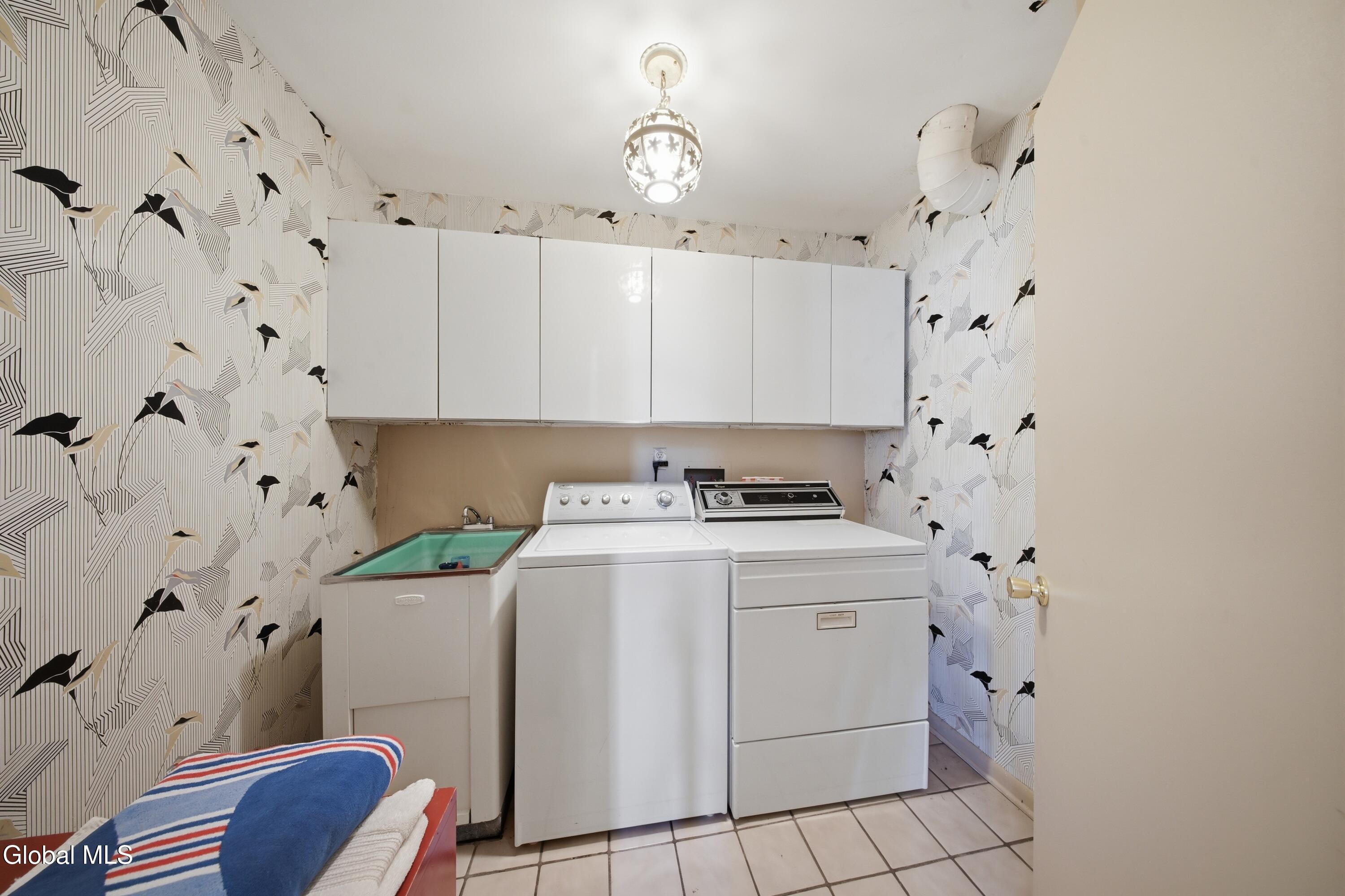 874 Maxwell Drive Niskayuna NY 12309