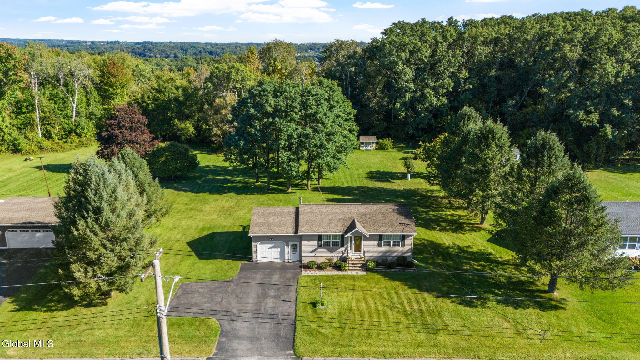 42 Destefano Place Amsterdam NY 12010