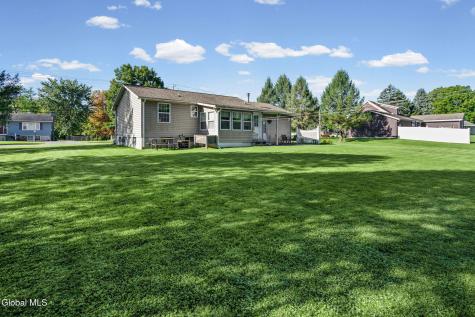 42 Destefano Place Amsterdam NY 12010