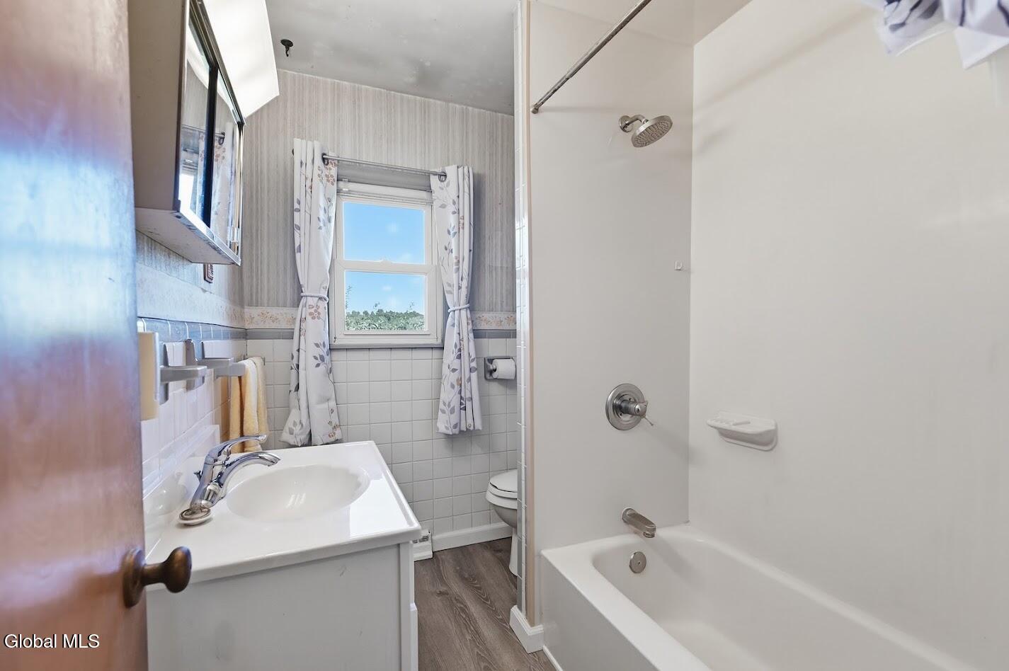 1425 Van Hoesen Road Castleton NY 12033
