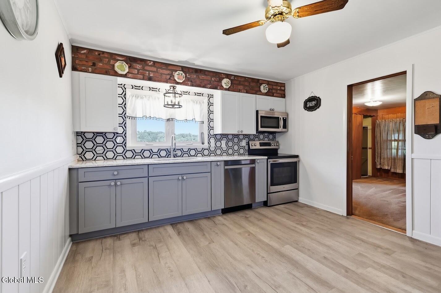 1425 Van Hoesen Road Castleton NY 12033