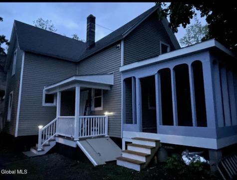 6 Clayton Street Amsterdam NY 12010