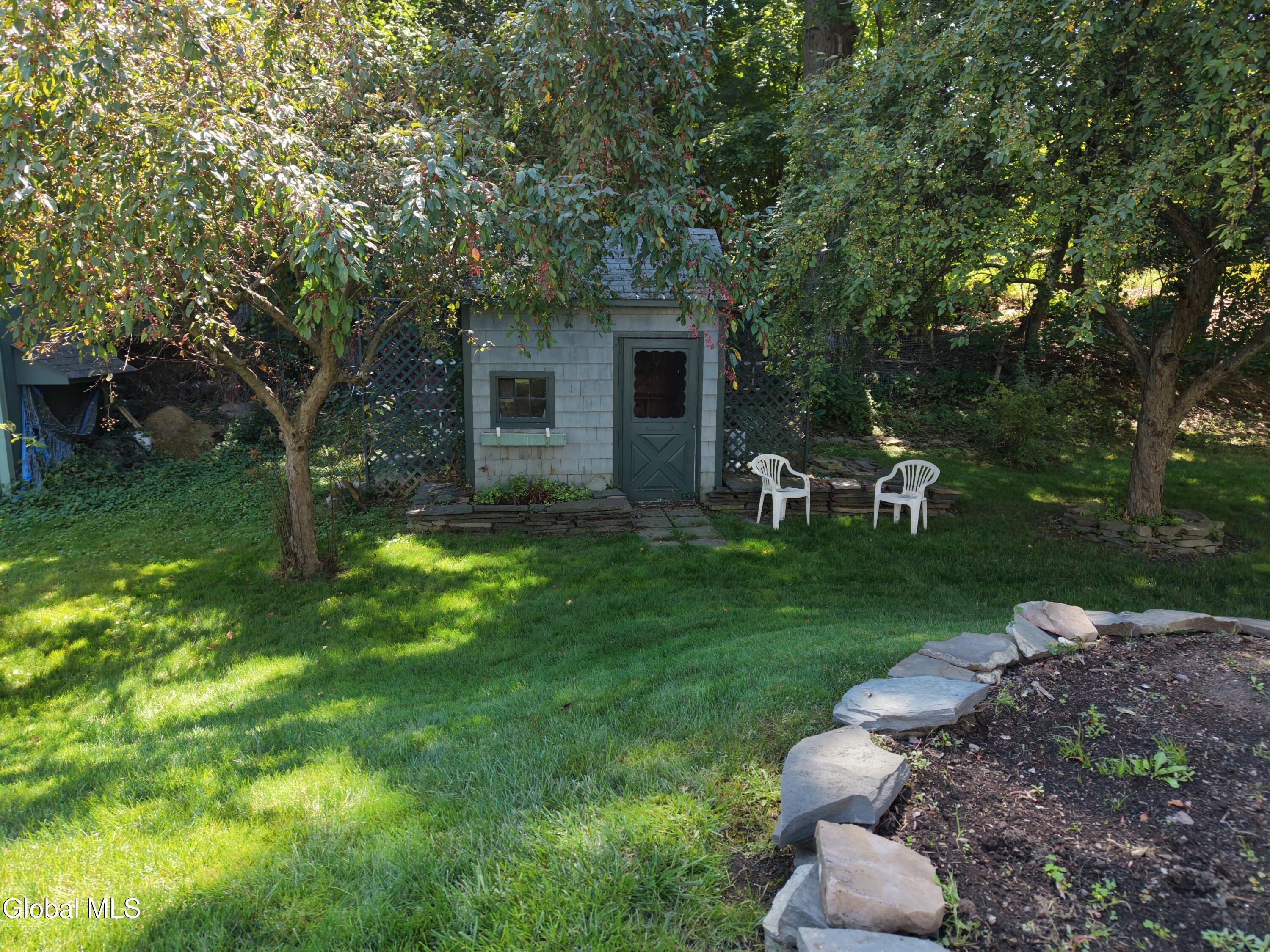 15 Freleigh Place Coxsackie NY 12051