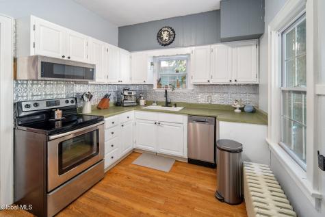 945 Myrtle Avenue Albany NY 12208