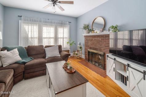 945 Myrtle Avenue Albany NY 12208